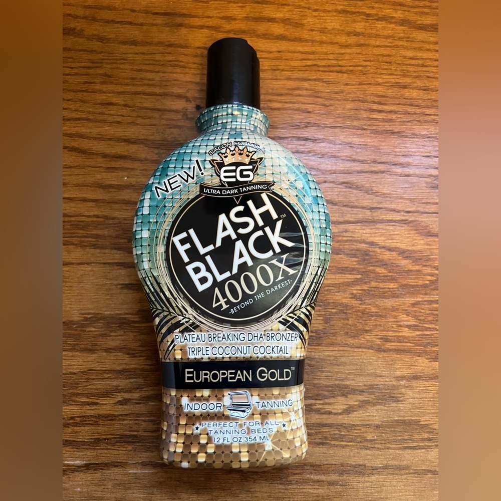 3/$12 🎉 European Gold Flash Back 4000x Tanning lotion